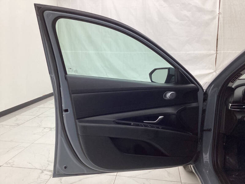 2023 Hyundai Elantra