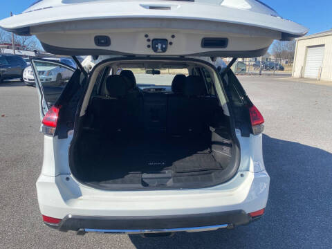 2018 Nissan Rogue SV