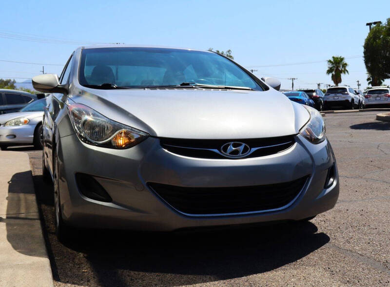 2012 Hyundai Elantra