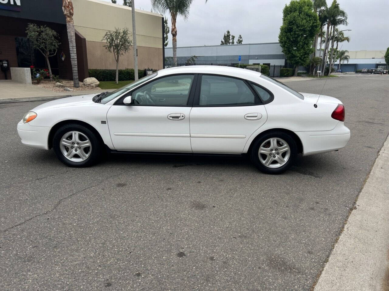 2001 Ford Taurus for sale at ZRV AUTO INC in Brea, CA