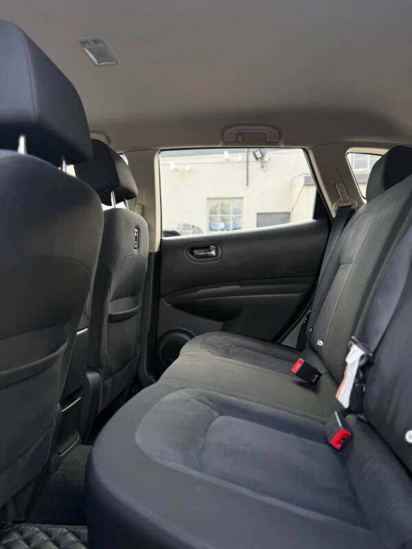 2014 Nissan Rogue Select S