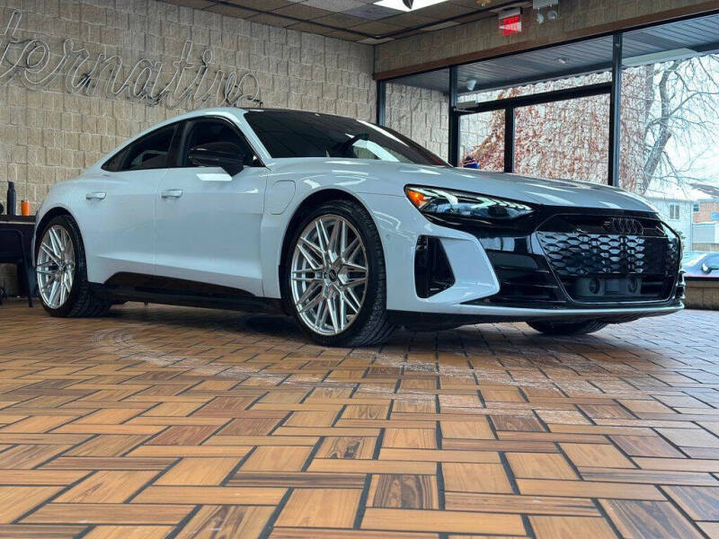 2022 Audi e-tron GT quattro Prestige