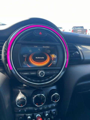 2017 MINI Hardtop 4 Door Cooper