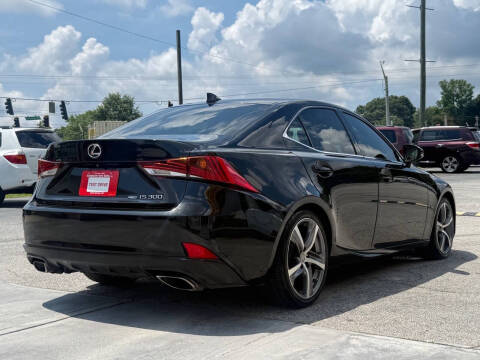 2017 Lexus IS 300