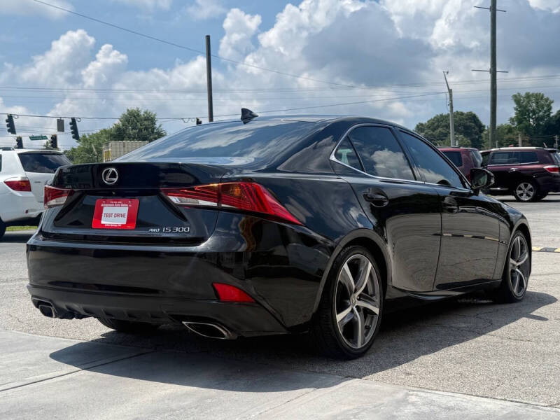 2017 Lexus IS 300