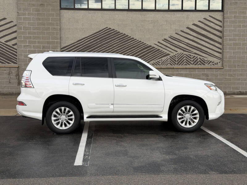 2016 Lexus GX 460
