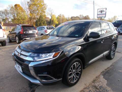 2018 Mitsubishi Outlander for sale at High Country Motors in Mountain Home AR