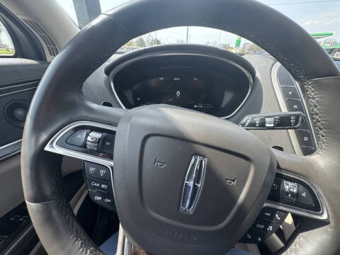 2019 Lincoln Nautilus Reserve