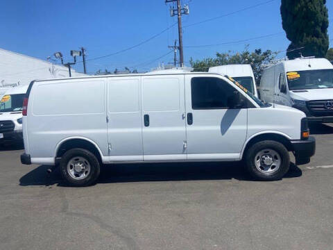 2017 Chevrolet Express 2500