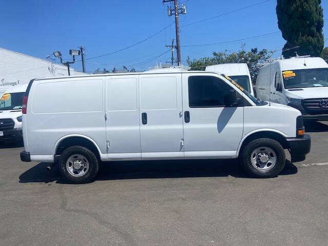 2017 Chevrolet Express 2500