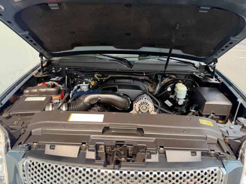 2007 GMC Yukon XL Denali