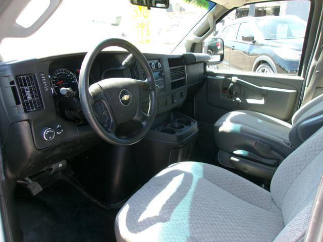 2016 Chevrolet Express 2500