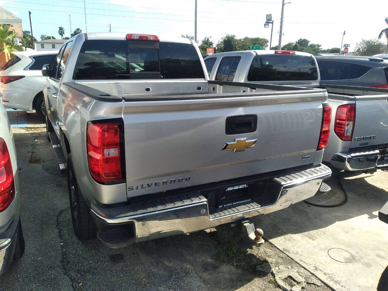2014 Chevrolet Silverado Pickup - $19,999