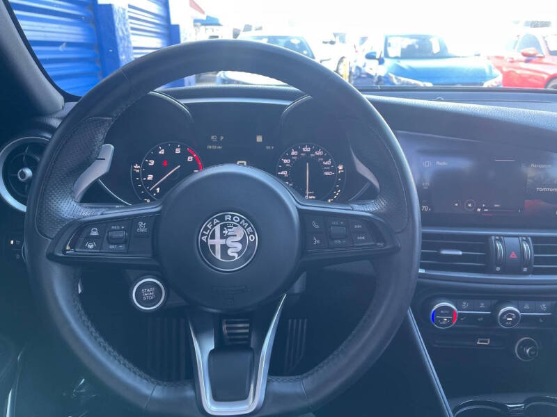 2022 Alfa Romeo Giulia Veloce