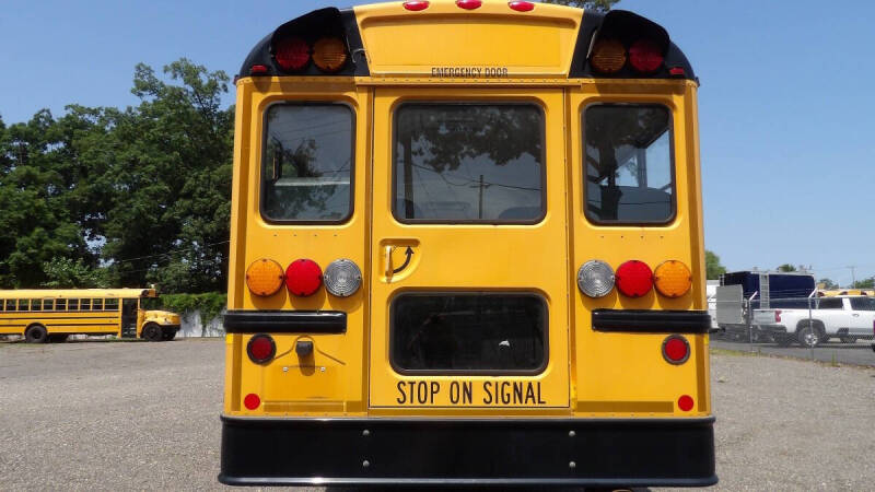 2015 IC Bus CE Series