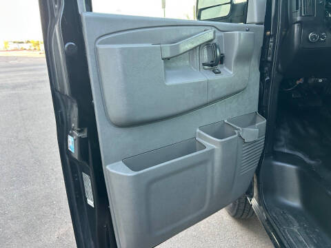 2018 Chevrolet Express 2500