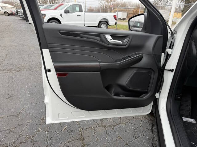 2026 Ford Escape ST-Line