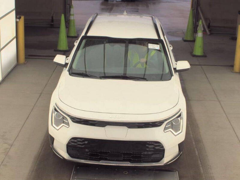 2023 Kia Niro EV Wind