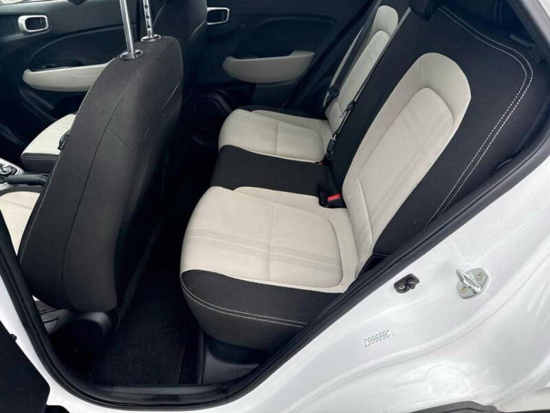 2020 Hyundai Venue SEL