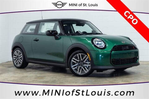 2025 MINI Hardtop 2 Door Cooper S Signature Trim