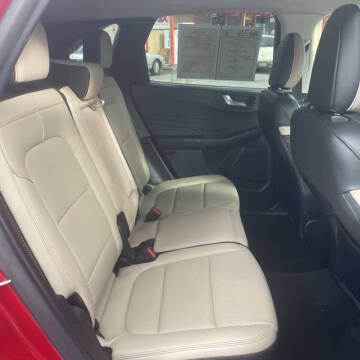 2021 Ford Escape SEL