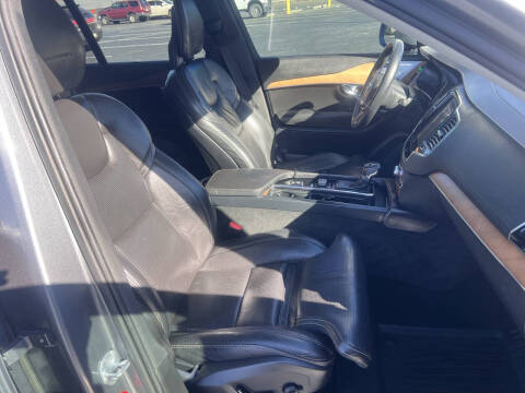 2016 Volvo XC90 T6 Inscription