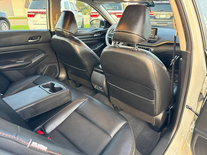 2021 Nissan Altima 2.5 SR