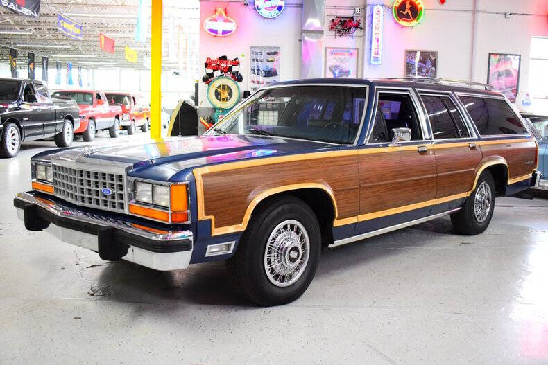1986 Ford LTD Crown Victoria
