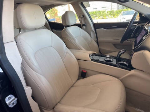 2022 Maserati Ghibli Modena