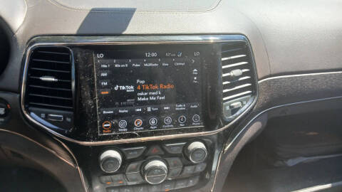 2019 Jeep Grand Cherokee Summit