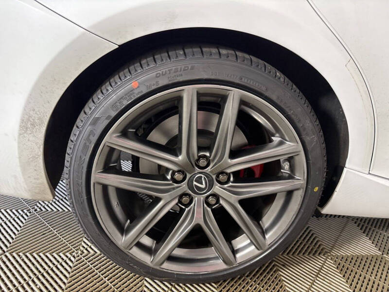 2019 Lexus IS 350