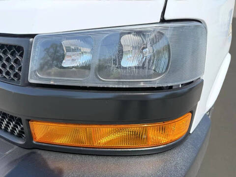 2021 Chevrolet Express 2500