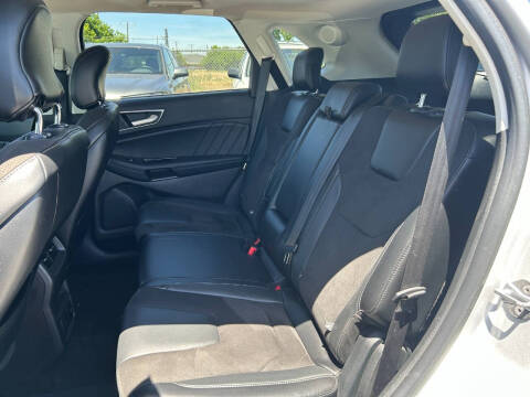 2017 Ford Edge Sport