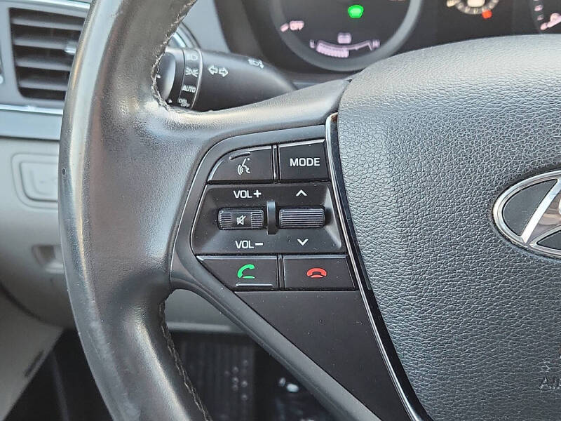 2017 Hyundai Sonata Hybrid