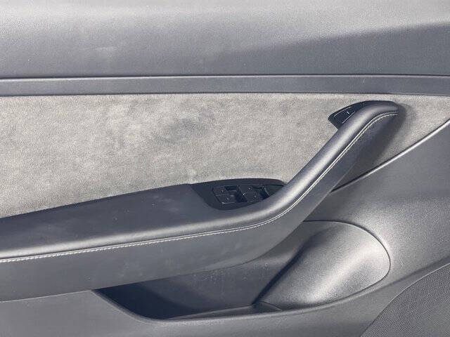 2020 Tesla Model 3 Standard Range