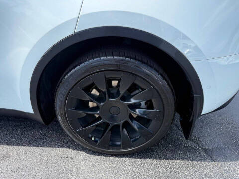 2022 Tesla Model Y Long Range