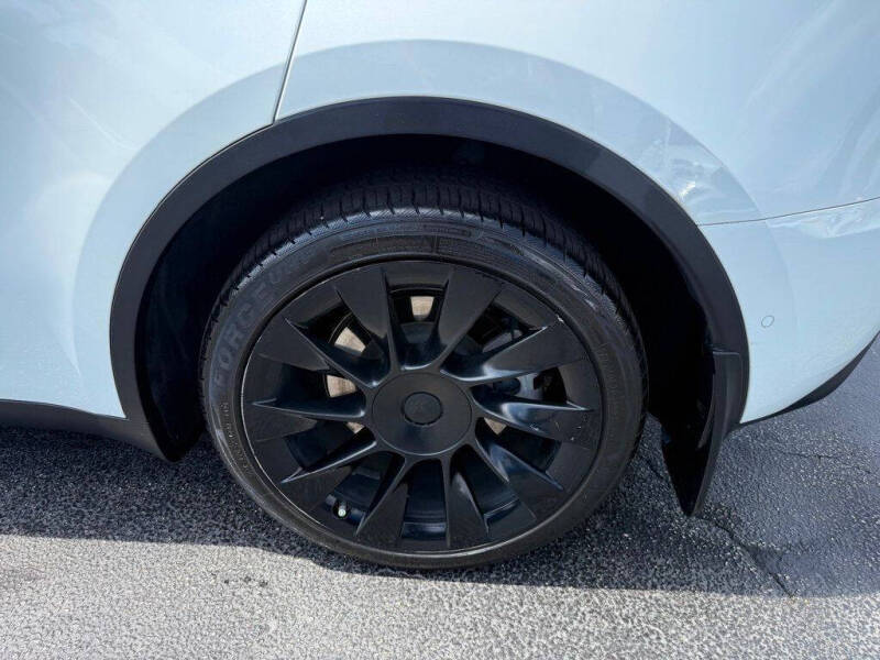 2022 Tesla Model Y Long Range