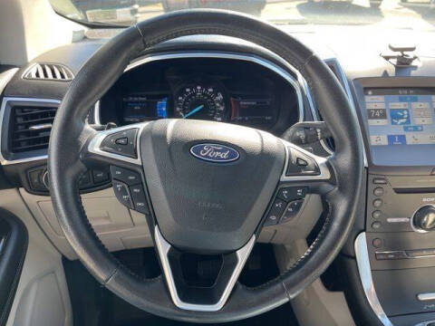 2016 Ford Edge Titanium