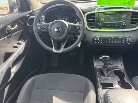 2017 Kia Sorento LX V6