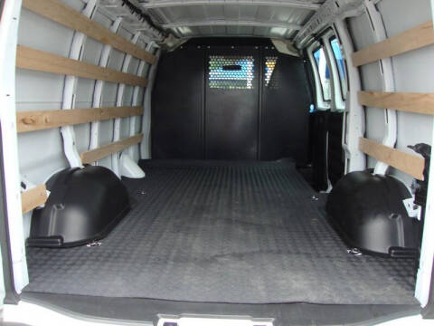 2025 Chevrolet Express 2500