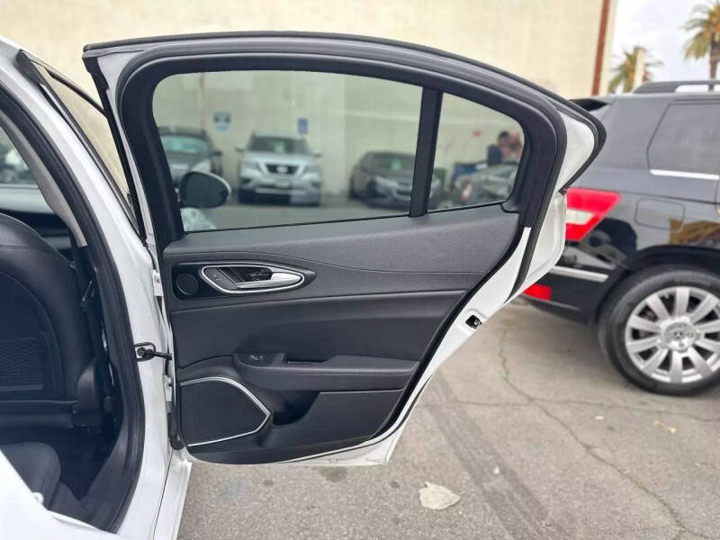 2018 Alfa Romeo Giulia