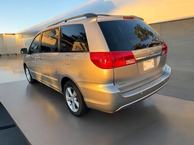 2005 Toyota Sienna for sale at North Georgia Auto Sales in Dalton, GA