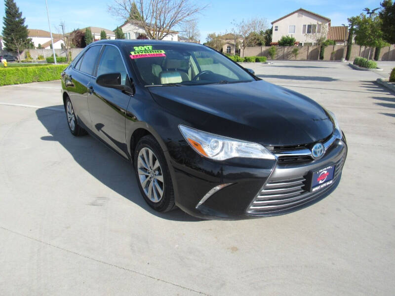 2017 Toyota Camry Hybrid for sale at Repeat Auto Sales Inc. in Manteca CA