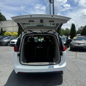 2017 Chrysler Pacifica Touring Plus