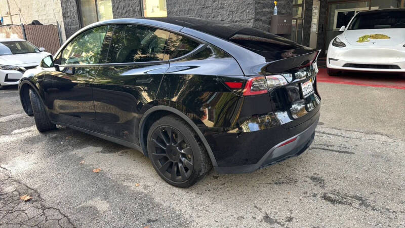 2020 Tesla Model Y Long Range