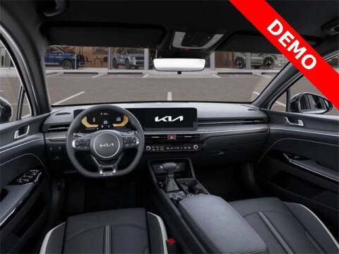 2025 Kia K5