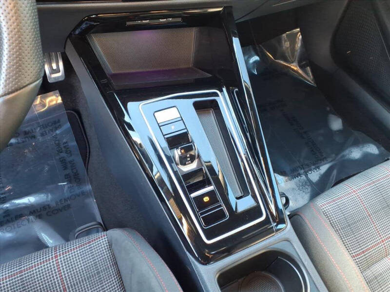 2024 Volkswagen Golf GTI S