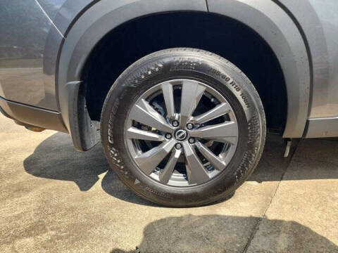 2024 Nissan Pathfinder S