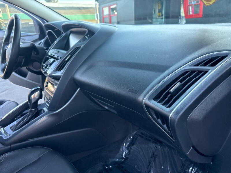 2012 Ford Focus Titanium