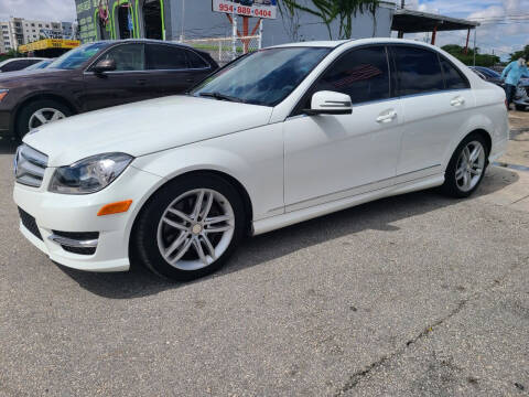 2014 Mercedes-Benz C-Class for sale at INTERNATIONAL AUTO BROKERS INC in Hollywood FL